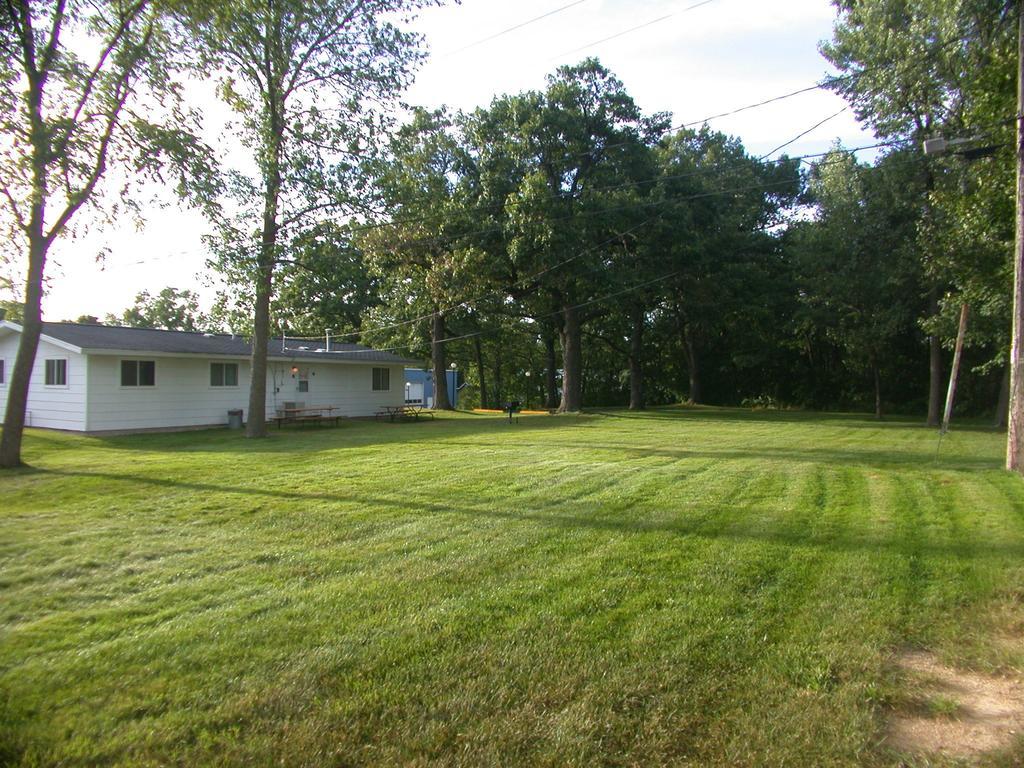Indian Trail Motel Wisconsin Dells Bilik gambar